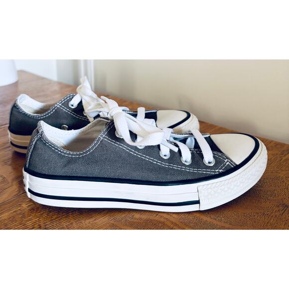 Kids' Chuck Taylor All Star Low Top Sneakers, Gray, Size 13 - Picture 3 of 5